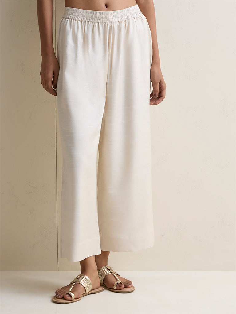 Zuba Light Beige Solid Pants