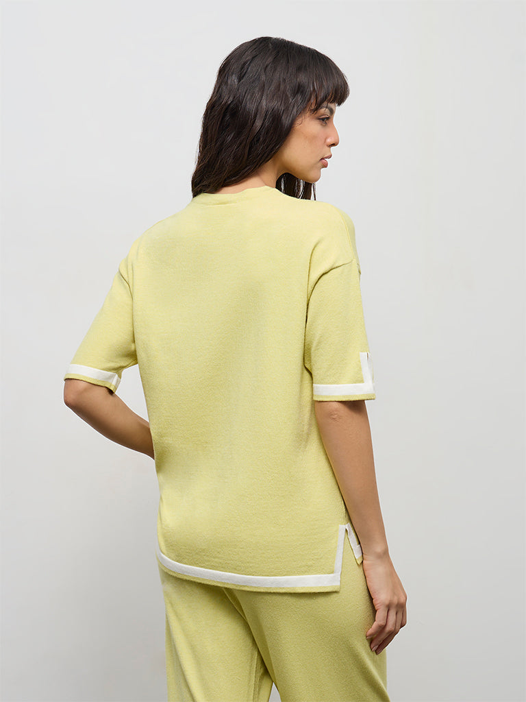 Wunderlove Lime Contrast-Detail Top