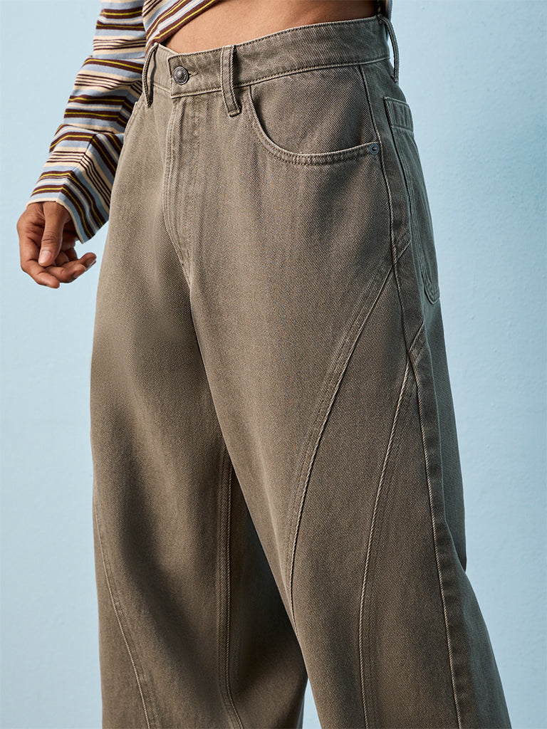 Nuon Dark Sage Barrel-Fit Mid-Rise Jeans