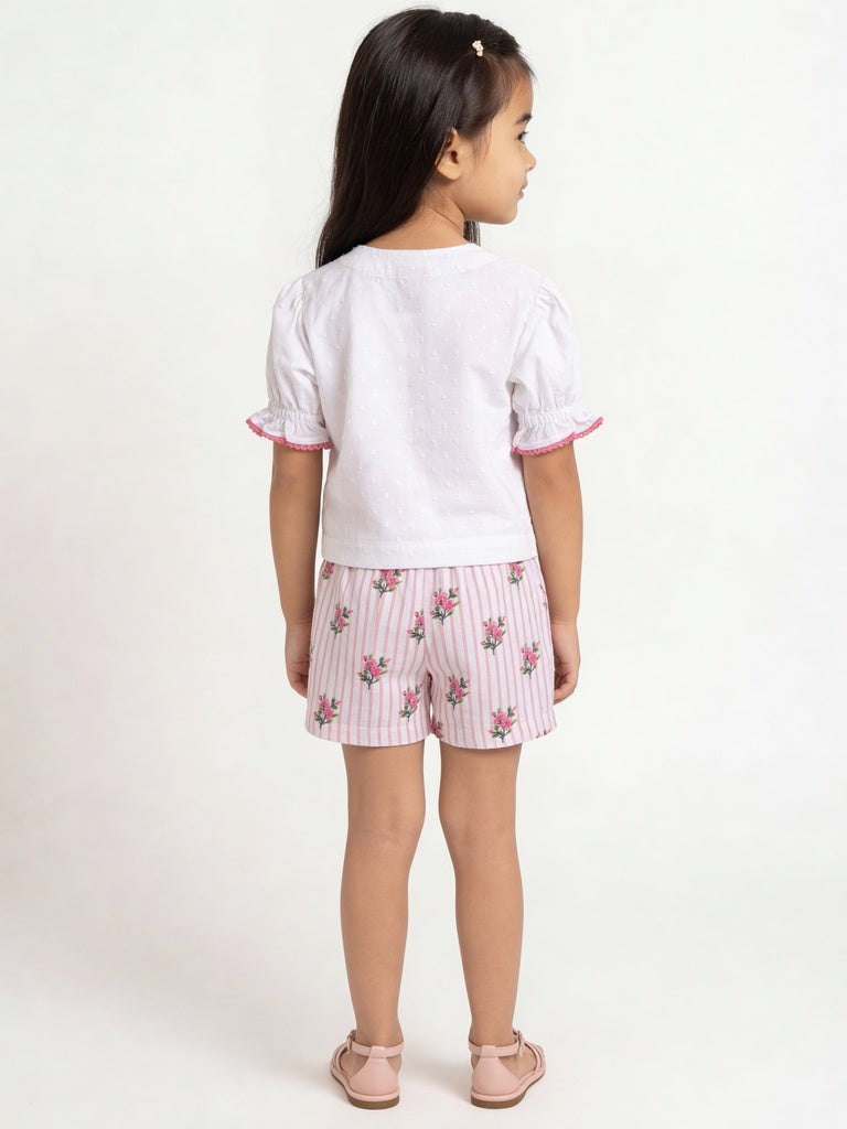 Utsa Kids Girls White Floral Printed Cotton Shorts - (2-8 yrs)