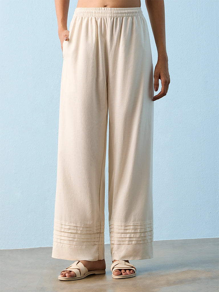 Utsa Off-White Pintuck-Detailed Pants