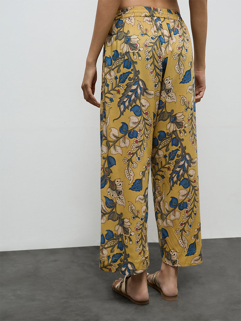 Utsa Yellow Floral Printed Pants