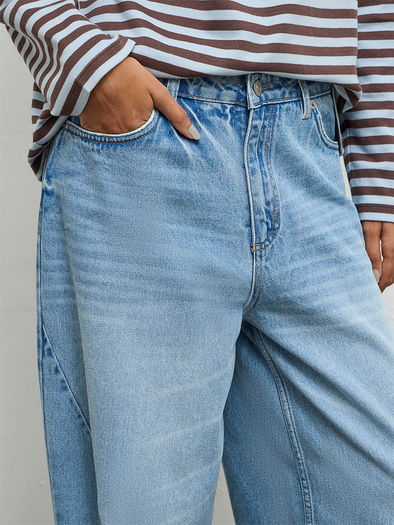 Nuon Light Blue Washed High-Rise Jeans