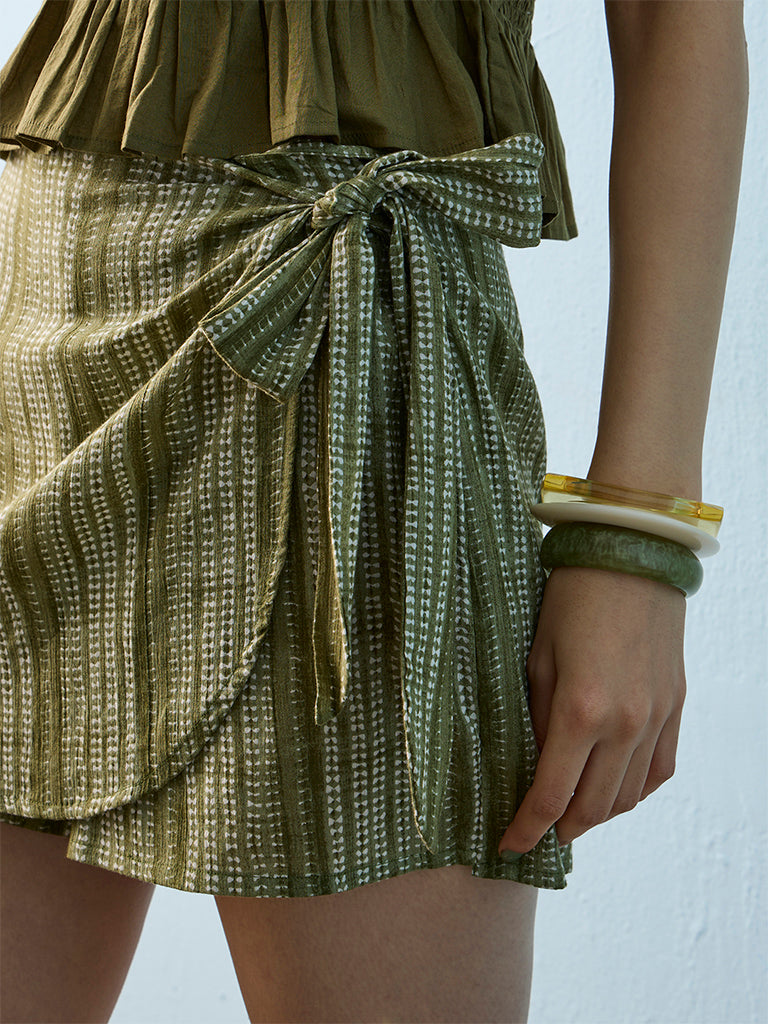 Bombay Paisley Green Printed High-Rise Cotton Skorts