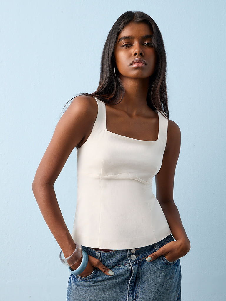 Nuon White Solid Top