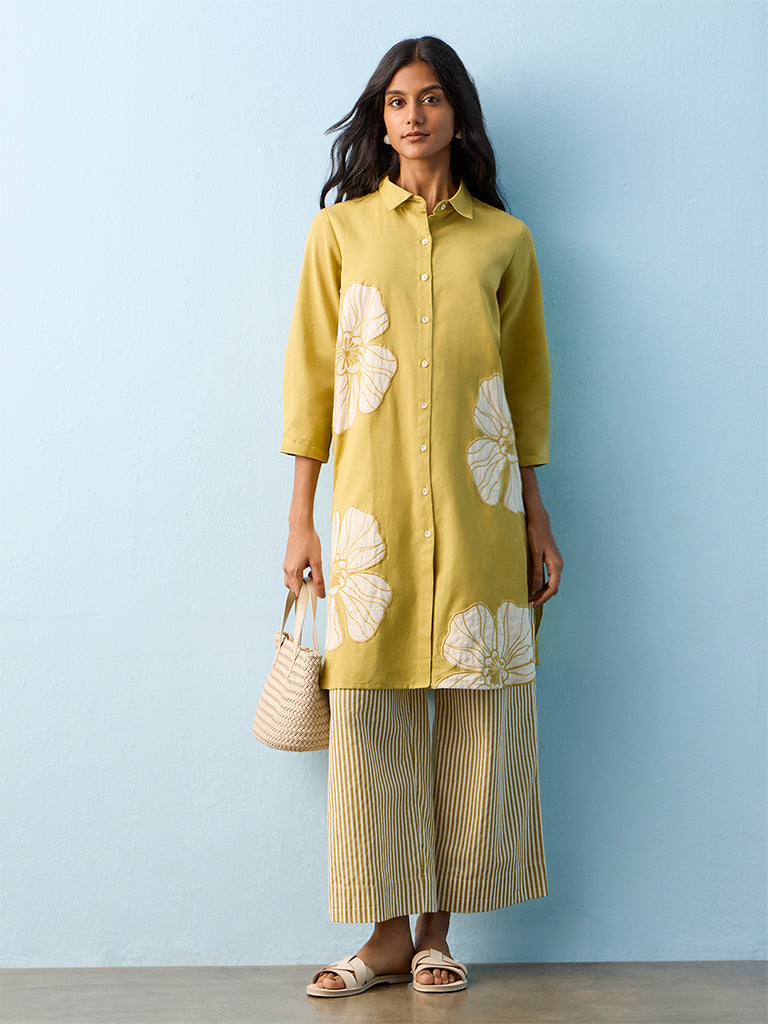 Utsa Lime Floral Embroidered Cotton-Blend A-line Kurta