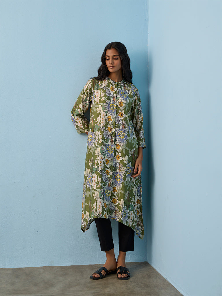 Utsa Green Floral Printed A-Line Kurta