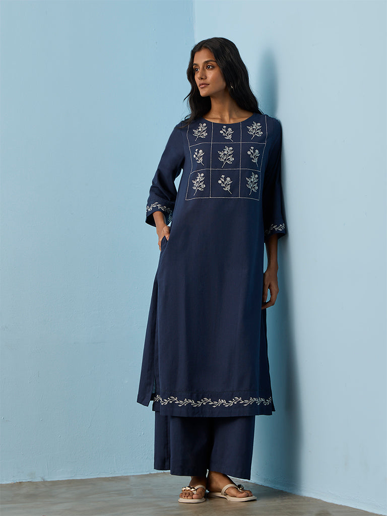 Utsa Indigo Floral Printed Cotton-Blend A-Line Kurta