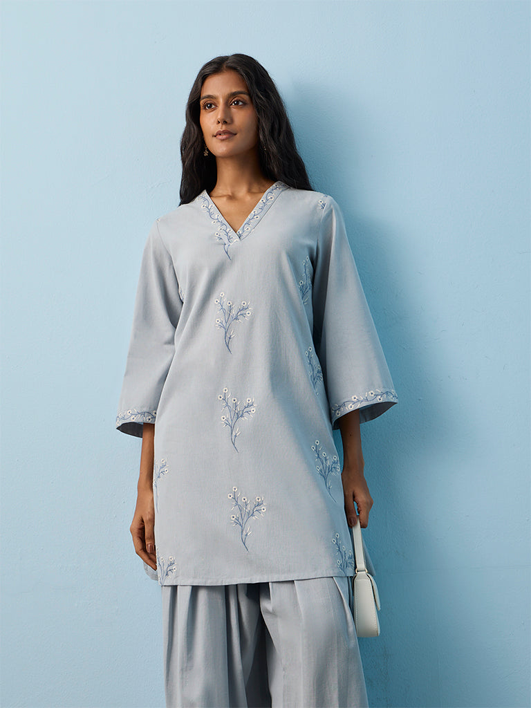 Utsa Light Blue Floral Detail Cotton-Blend Kurti