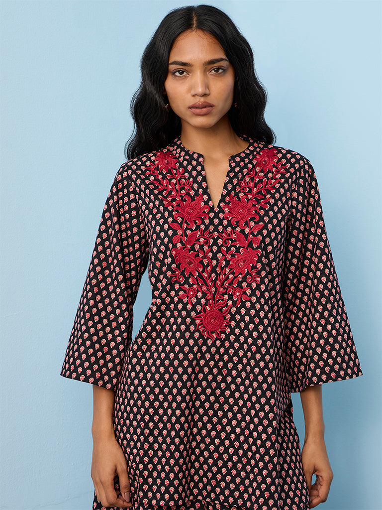 Utsa Black Floral Embroidered Cotton A-Line Kurti