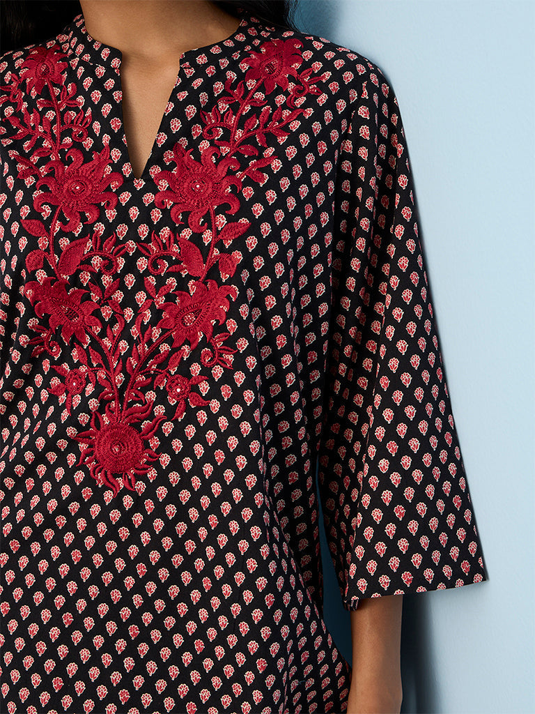 Utsa Black Floral Embroidered Cotton A-Line Kurti