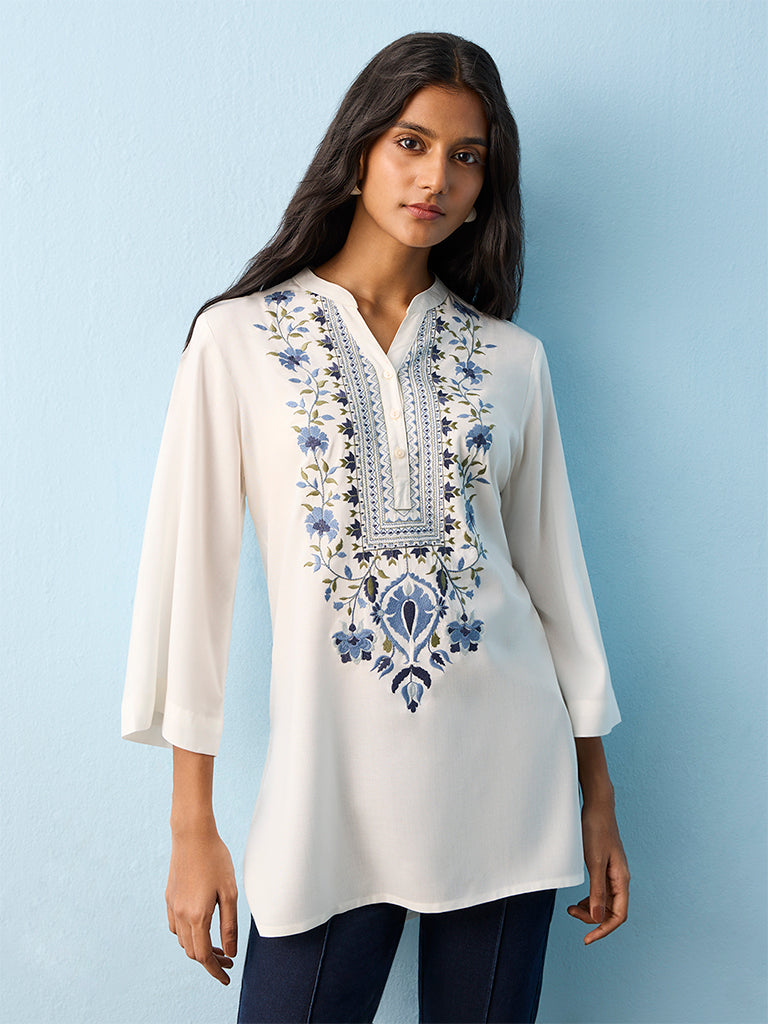 Utsa White Botanical Embroidered Straight Kurti