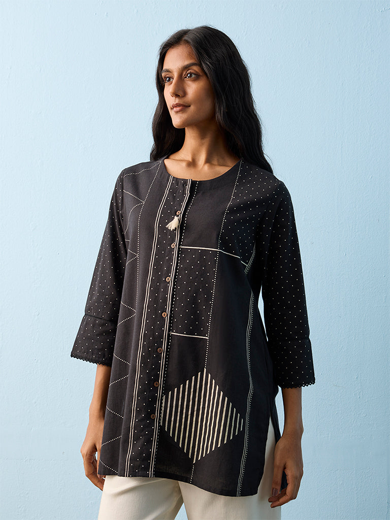 Utsa Black Geometric Pattern Cotton-Blend Kurti