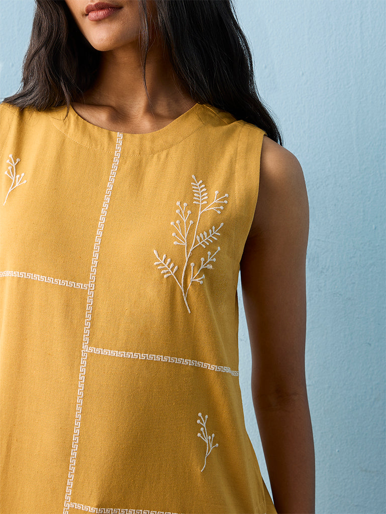 Utsa Mustard Floral Embroidered Cotton-Blend Straight Kurti