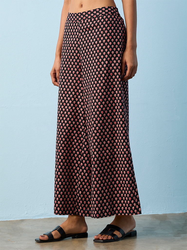 Utsa Black Printed Cotton Palazzos