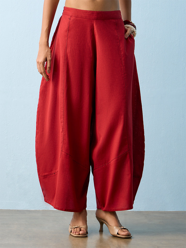 Utsa Red Solid Cotton-Blend Pants