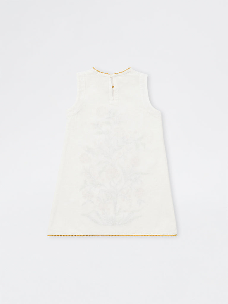 Utsa Kids Girls White Floral Pattern Cotton-Blend Shift Dress - (2-8 yrs)