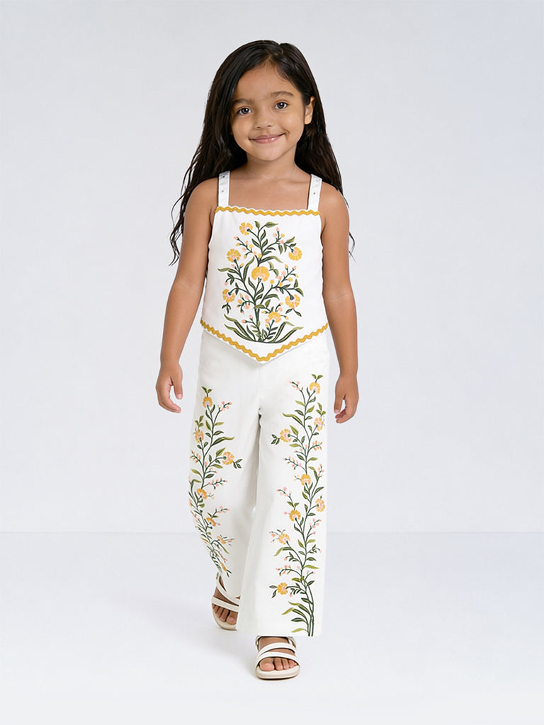 Utsa Kids Girls White Botanical Design Cotton-Blend Ethnic Top - (2-8 yrs)