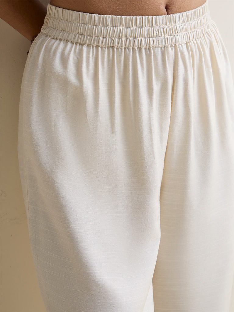 Zuba Light Beige Solid Pants