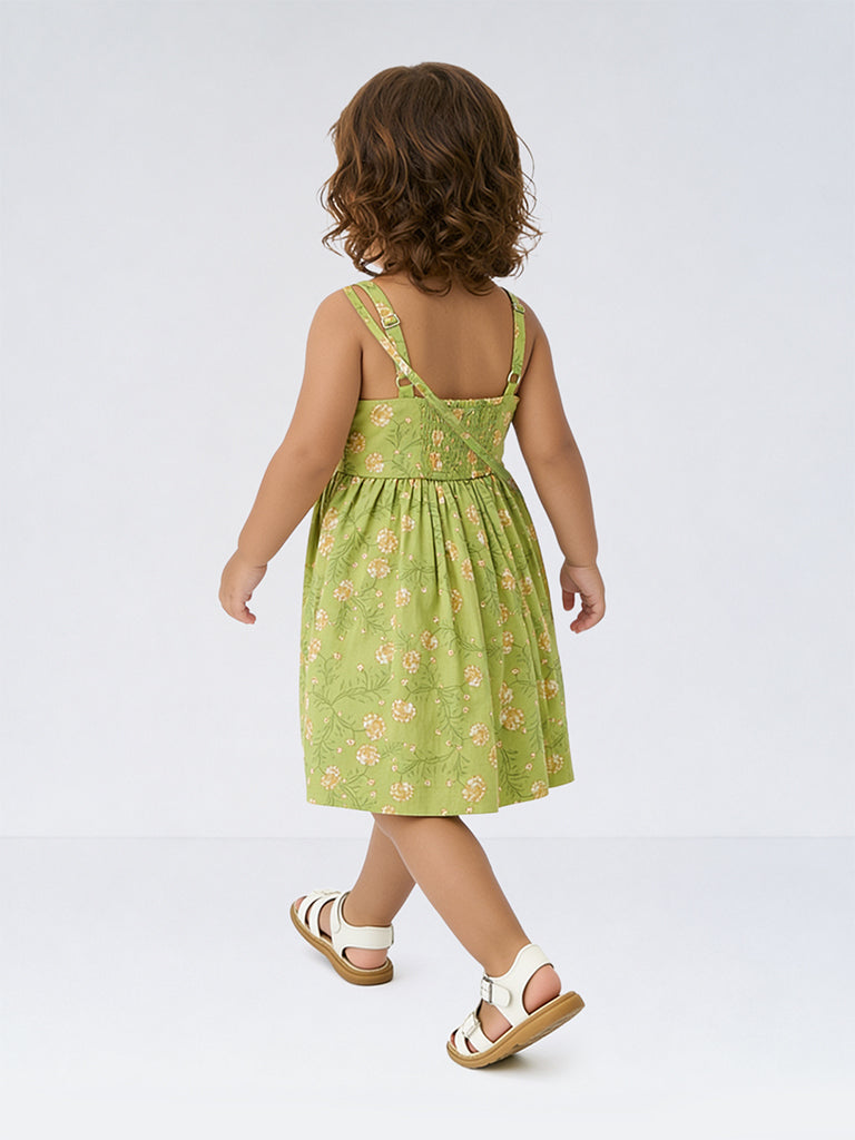 Utsa Kids Girls Green Floral Printed A-Line Cotton Dress with Bag - (2-8 yrs)