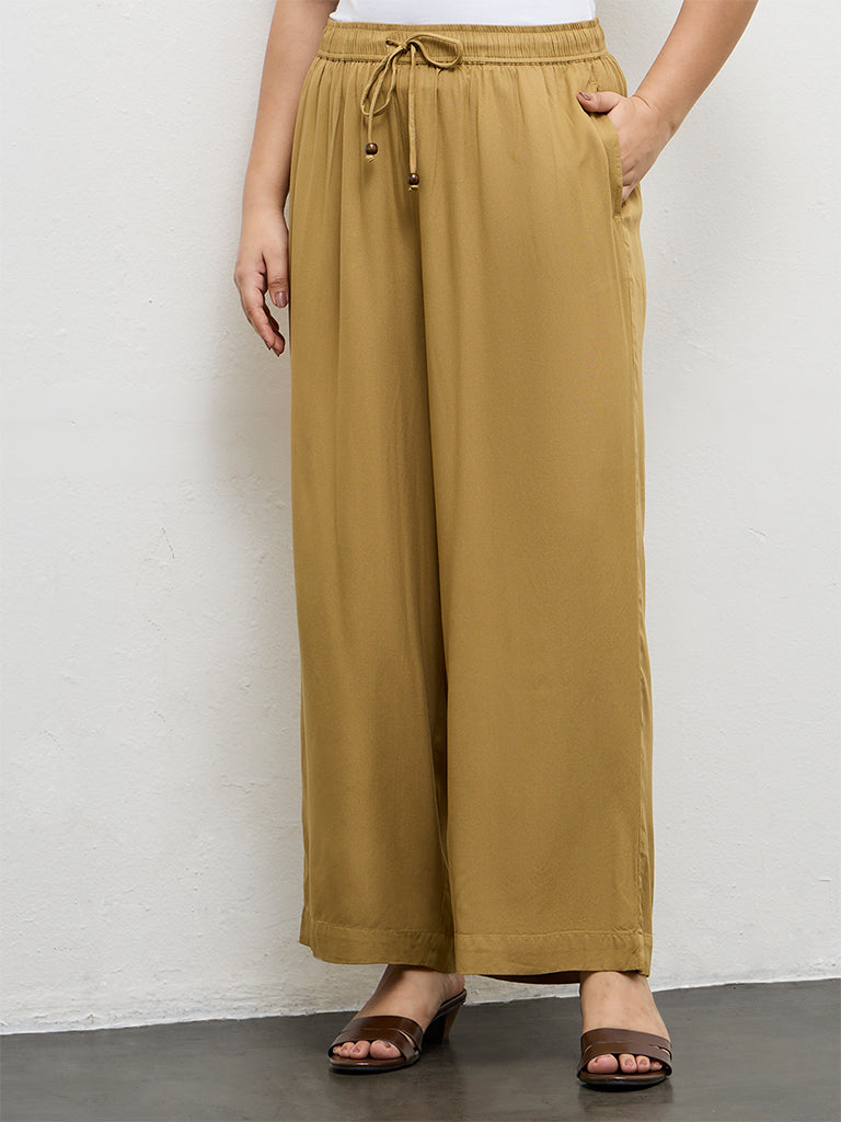 Gia Brown Solid High-Rise Trousers