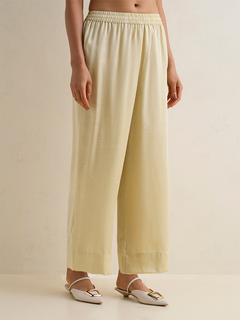 Zuba Lime Solid Linen-Blend Pants