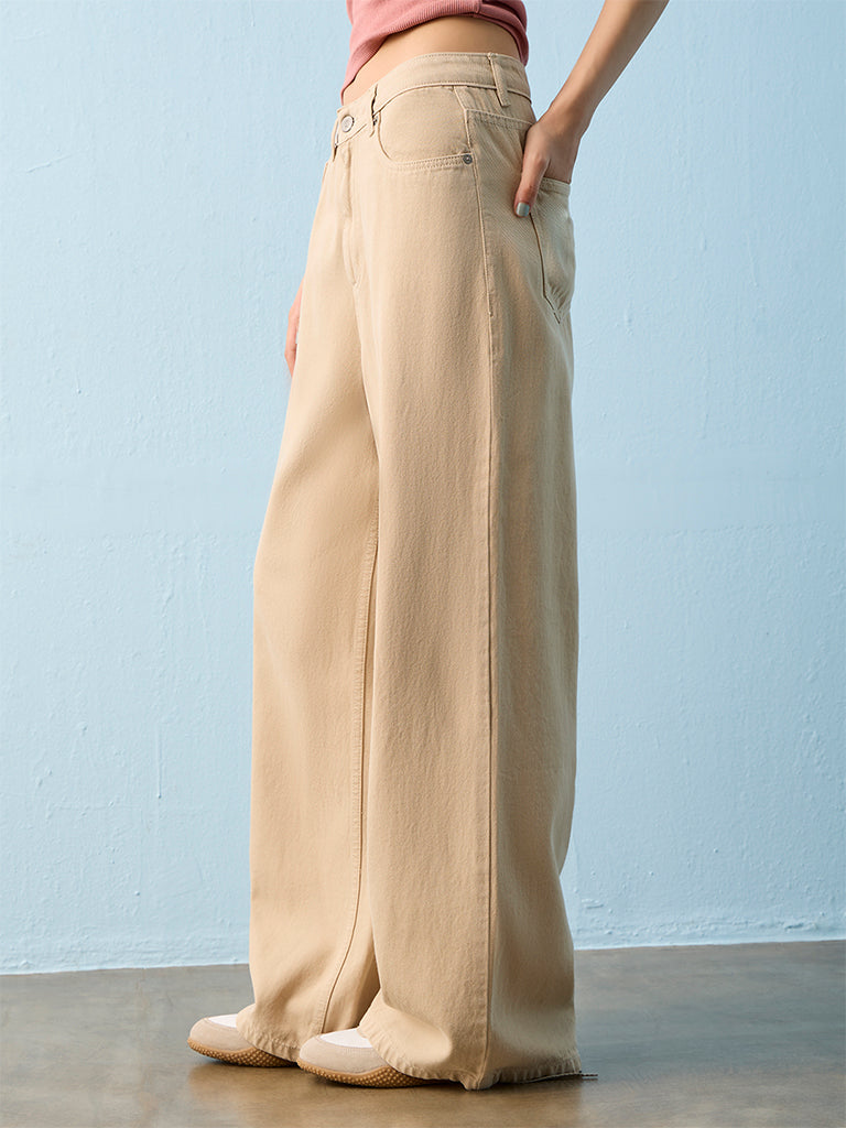 Nuon Light Beige High-Rise Jeans