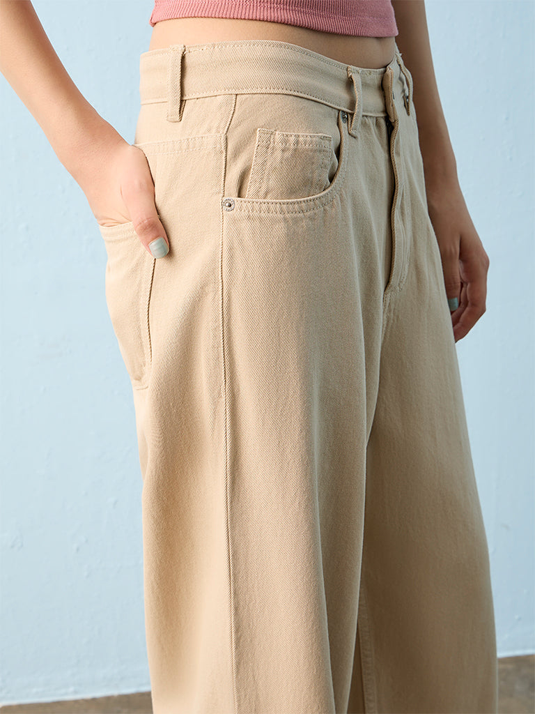 Nuon Light Beige High-Rise Jeans