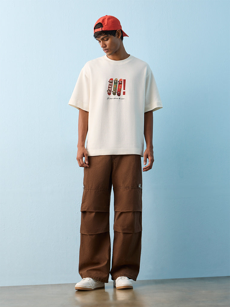 Nuon Off-White Skateboard-Theme Relaxed-Fit Cotton T-Shirt