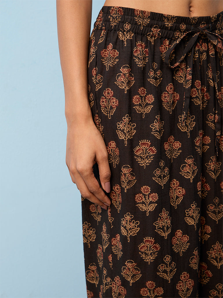 Utsa Brown Floral Printed Cotton Pants