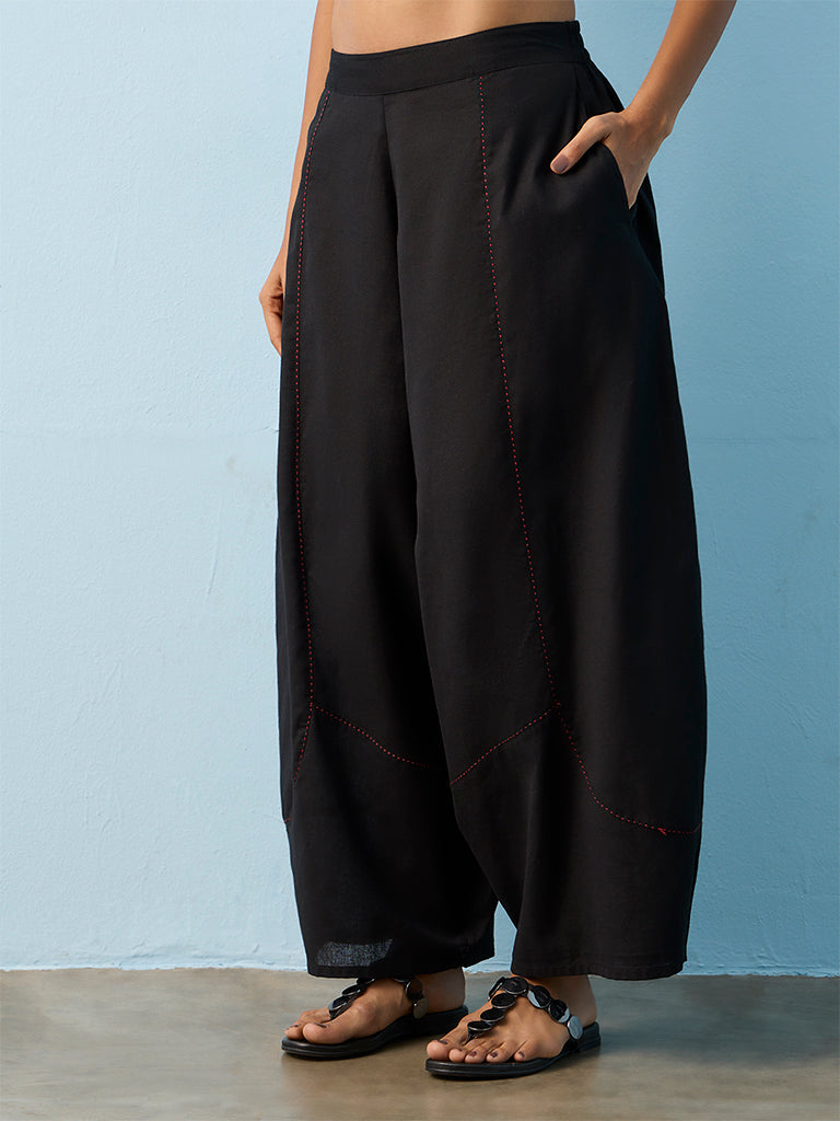 Utsa Black Solid Cotton-Blend Pants
