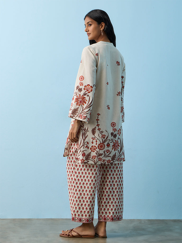 Utsa Off-White Foliage Printed Cotton-Blend A-Line Kurta
