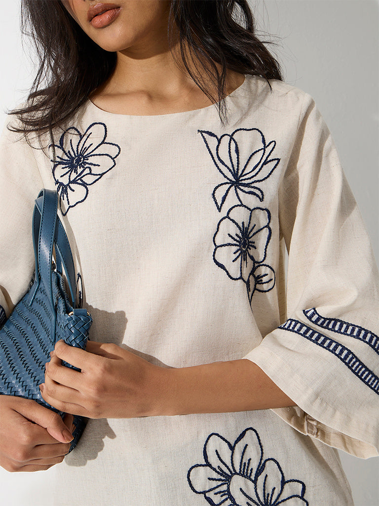 Utsa Off-White Floral Embroidered Cotton-Blend A-Line Kurta