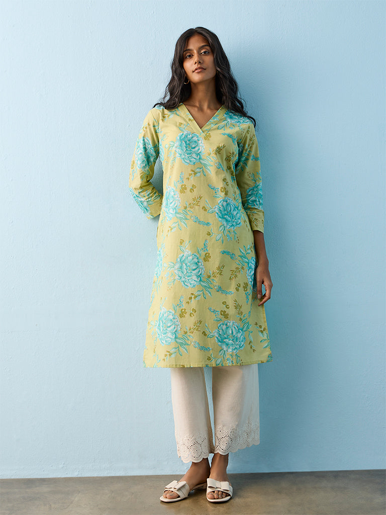 Utsa Light Green Floral Pattern Cotton Straight Kurta