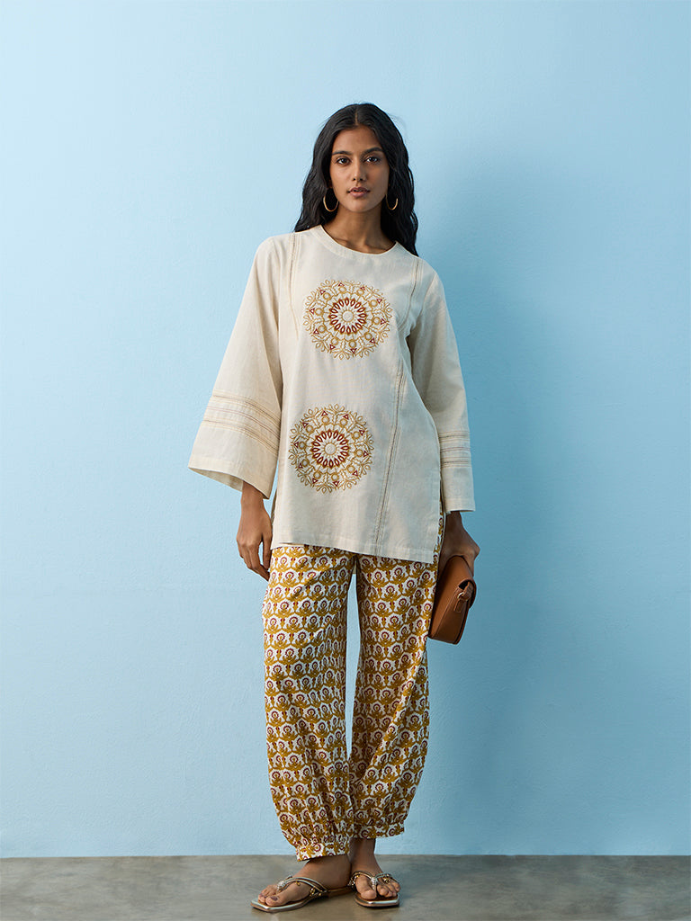 Utsa Off-White Floral Printed Harem Pants
