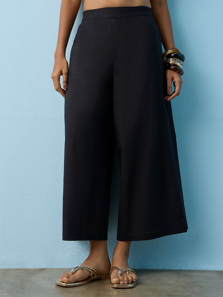Utsa Black Solid Cotton Ethnic Pants