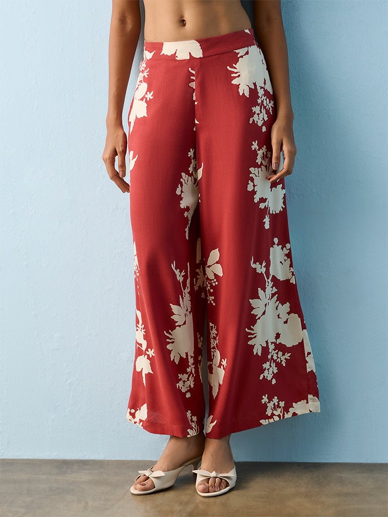 Utsa Red Floral Printed Pants