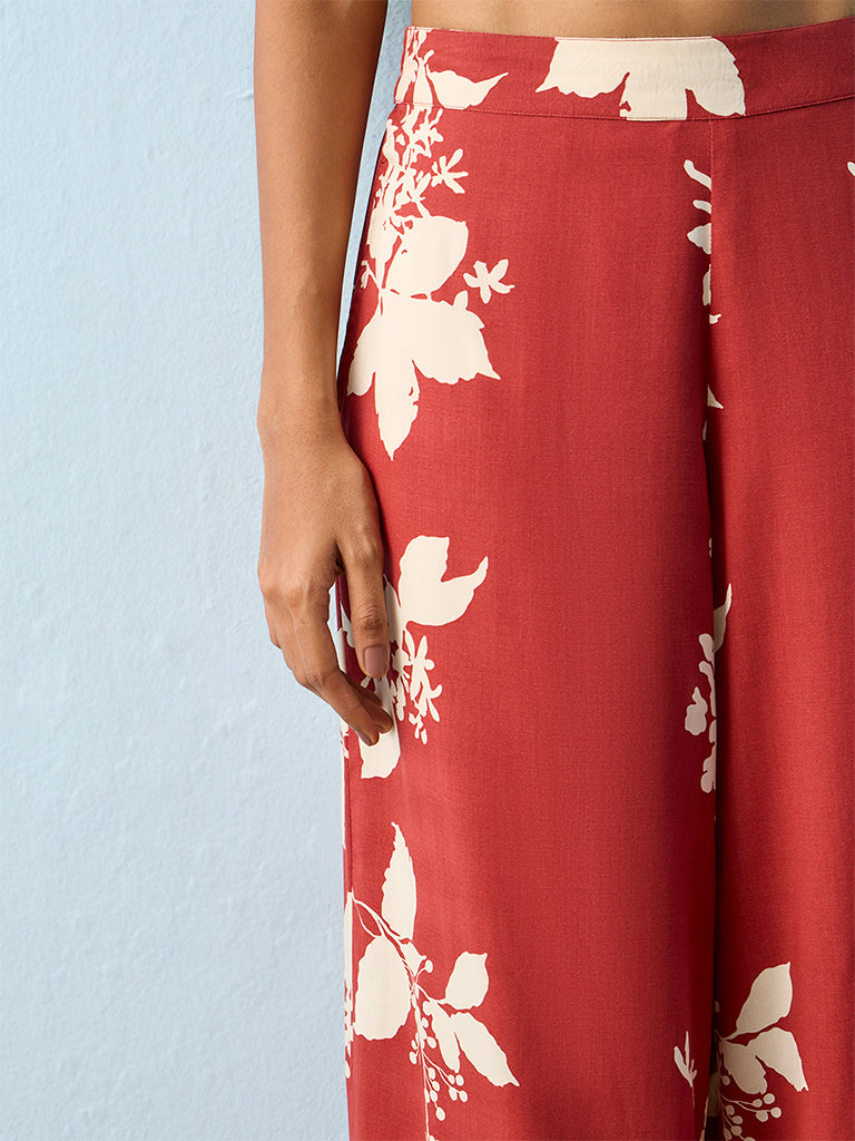 Utsa Red Floral Printed Pants