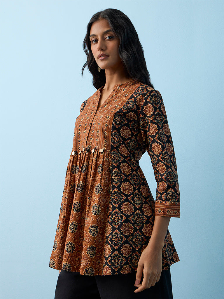 Utsa Black Printed Cotton Tunic