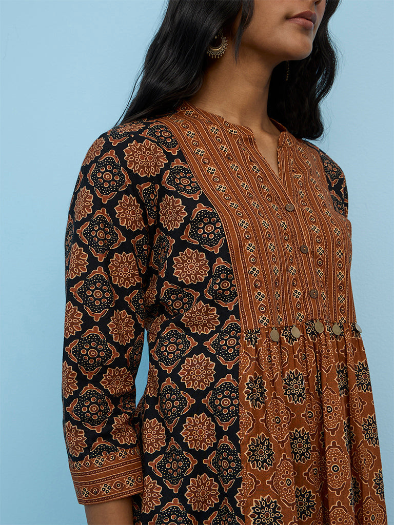 Utsa Black Printed Cotton Tunic