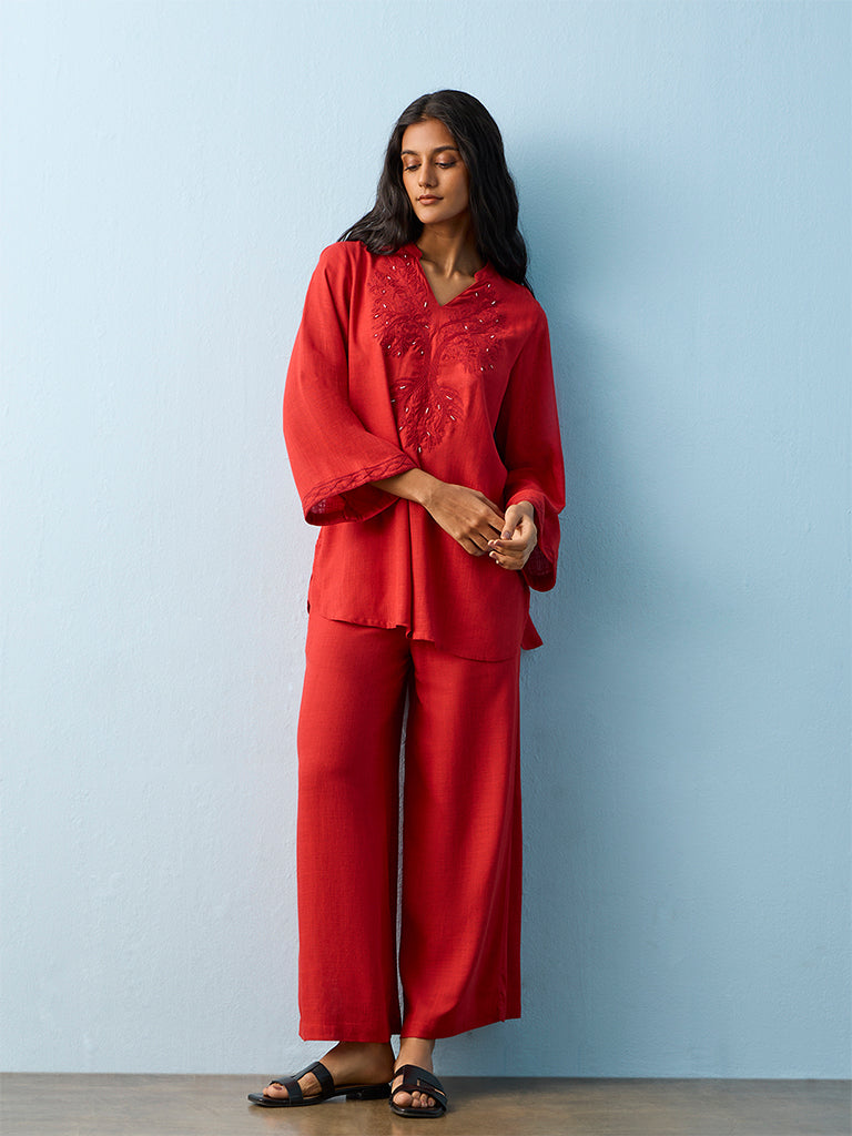 Utsa Red Solid Pants