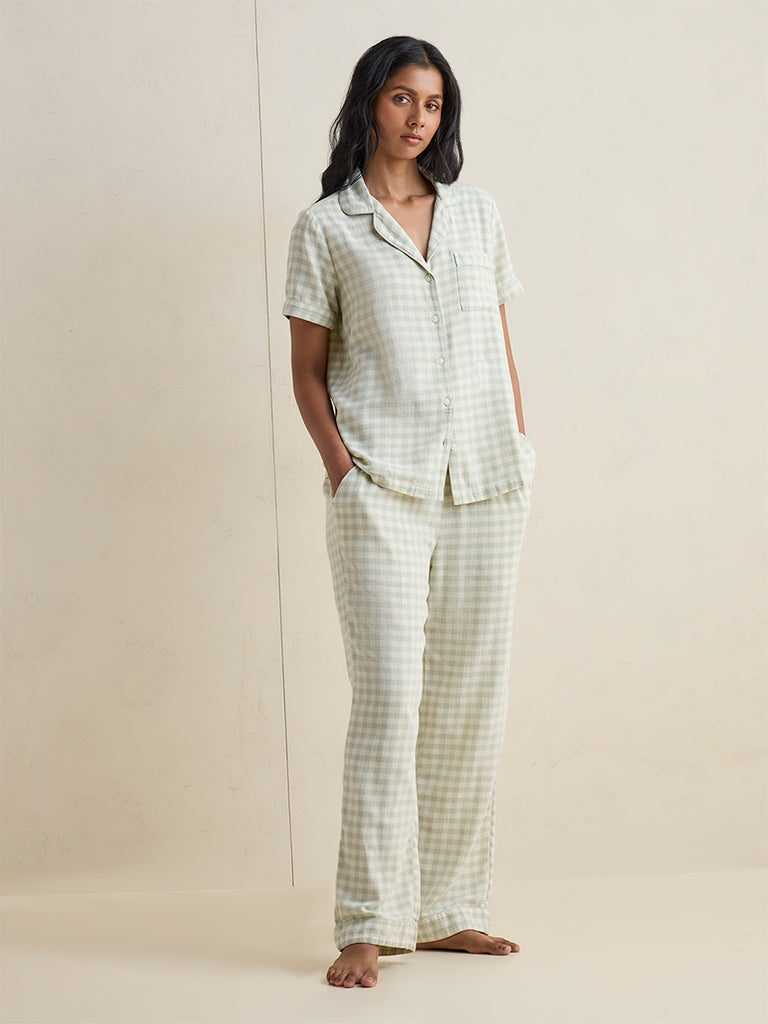 Wunderlove Sage Green Checkered Shirt and Pants Set