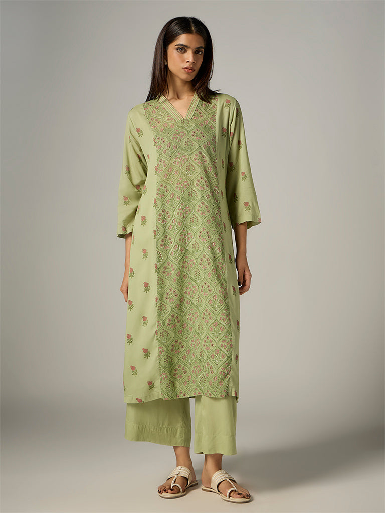 Zuba Light Green Floral Printed A-Line Kurta