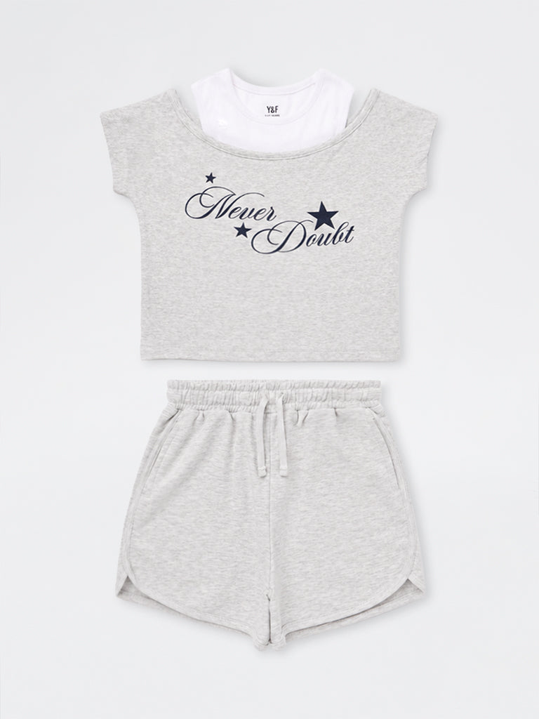 Girls Grey Text Printed Cotton-Blend T-Shirt and Shorts Set