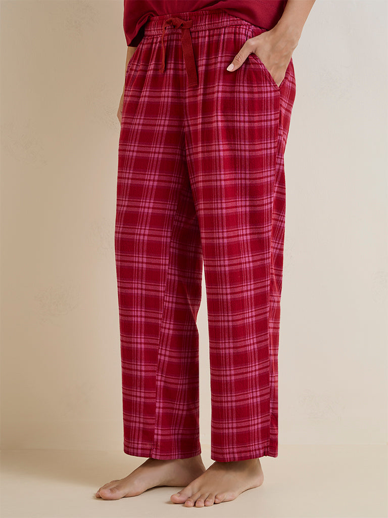Wunderlove Red Checks Design High-Rise Cotton Pants