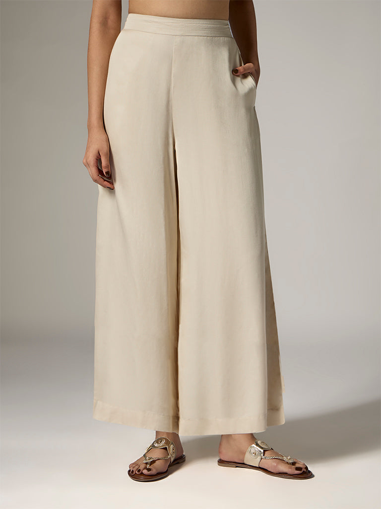 Zuba Off-White Solid Pants