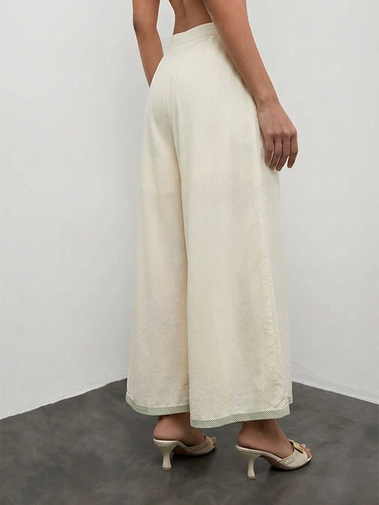 Utsa Off-White Floral Printed Cotton Pants